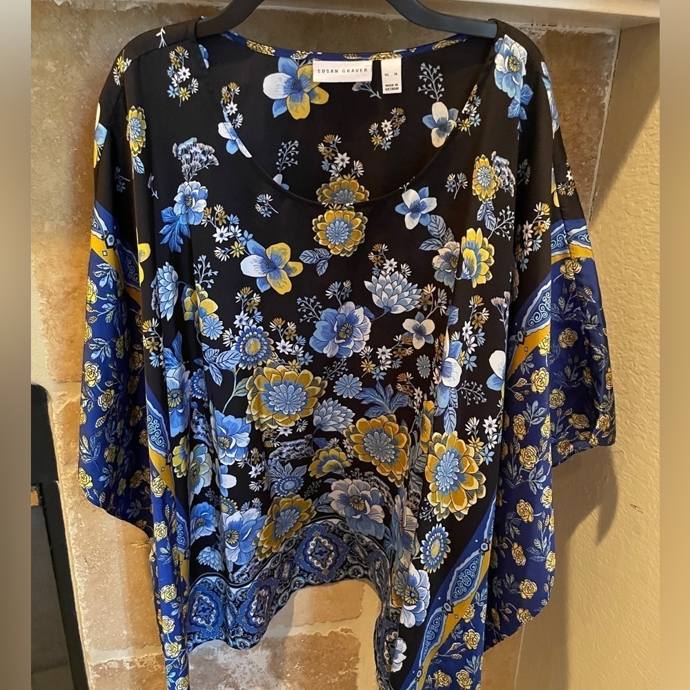 Susan Graver Made In Italy blue gold floral geometric asymmetrical ruana cape XL